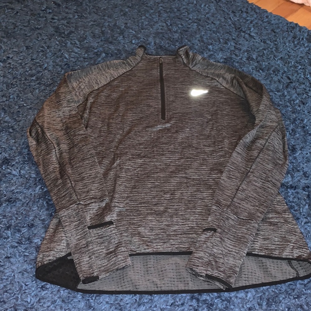 Grey Nike 1/4 zip sweatshirt with built in mittens size large